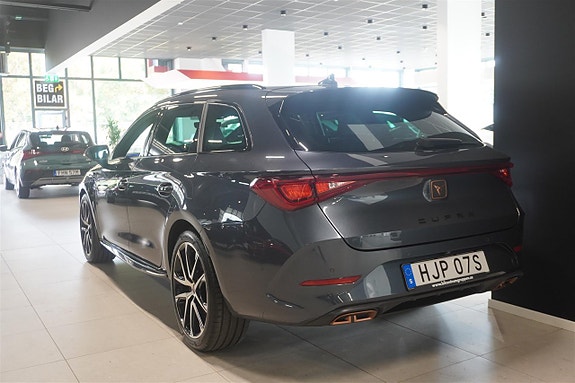 Seat Leon 4 of 14