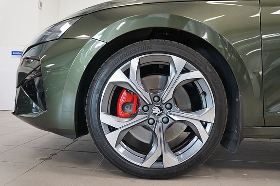 Skoda Octavia 9 of 29
