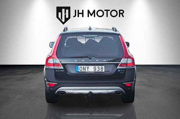 Volvo XC70 5 of 18