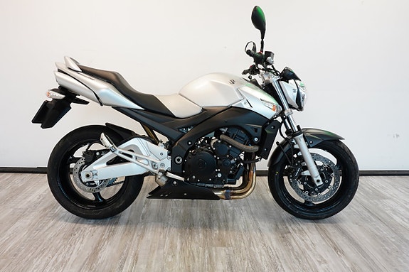 Suzuki GSR 600 Räntefritt /Hemleverans/ Inbyte