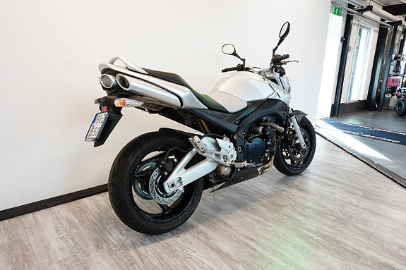 Suzuki GSR 600 Räntefritt /Hemleverans/ Inbyte 3 of 8