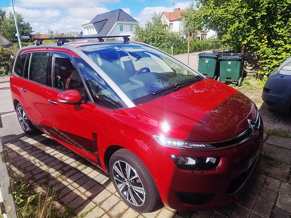 Citroen Grand C4 Picasso 2 of 9
