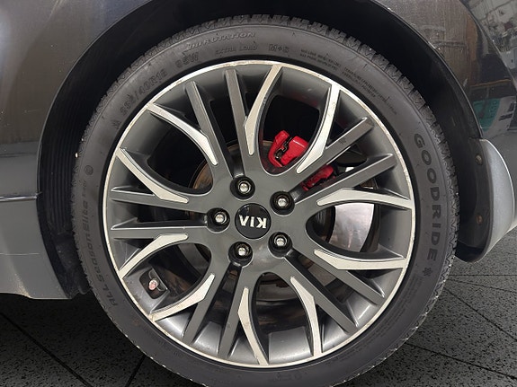 Kia ProCeed 16 of 30