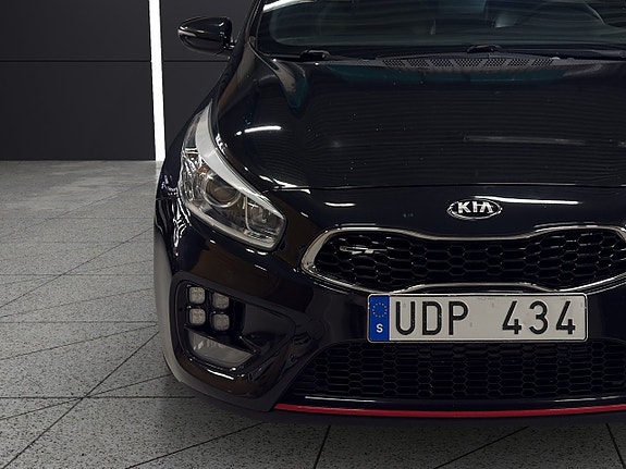 Kia ProCeed 10 of 30