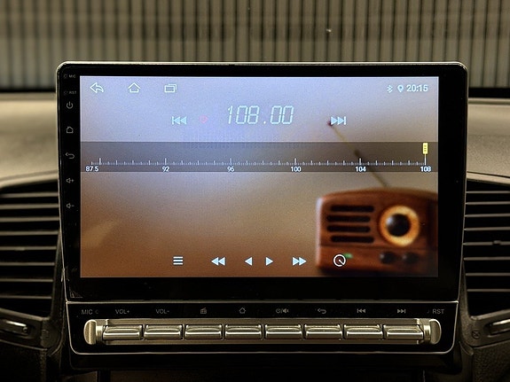 Kia Sorento 22 of 27