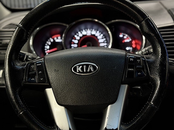 Kia Sorento 19 of 27