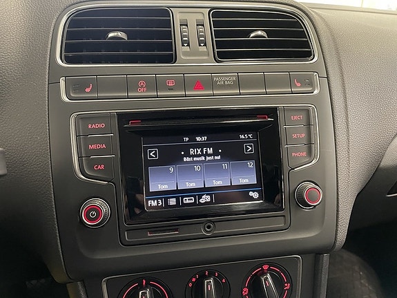 Volkswagen Polo 16 of 18
