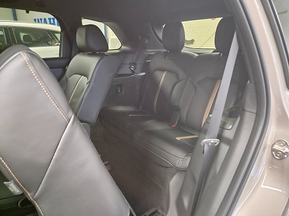 Mazda CX-80 11 of 14