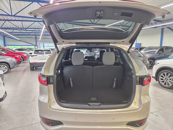 Mazda CX-80 12 of 14