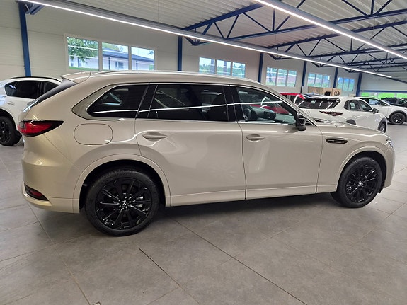 Mazda CX-80 5 of 14