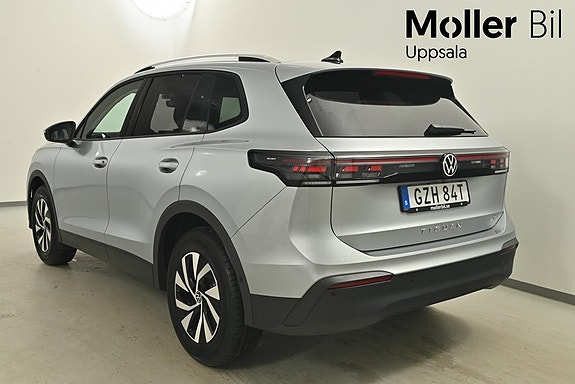 Volkswagen Tiguan 5 of 10