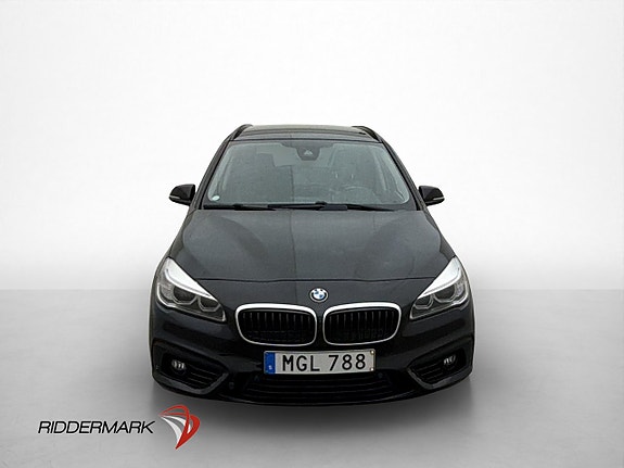 BMW 220d 2 of 30