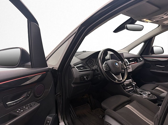 BMW 220d 11 of 30