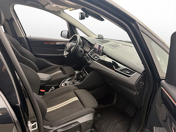 BMW 220d 25 of 30
