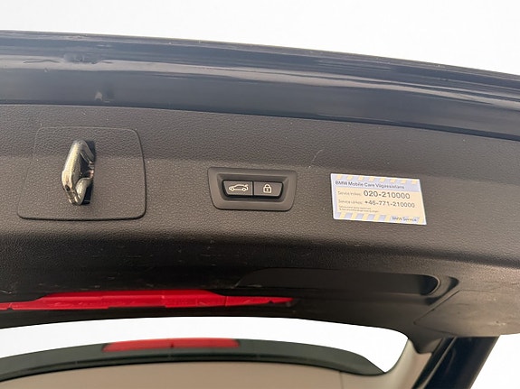 BMW 220d 29 of 30