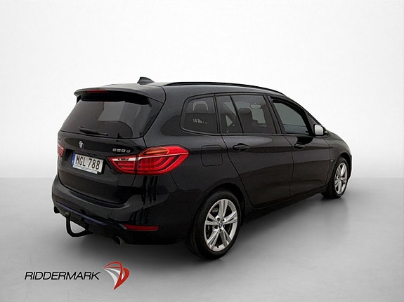 BMW 220d 8 of 30