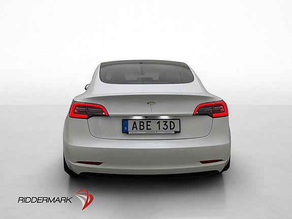Tesla Model 3 8 of 30