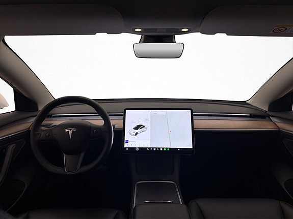 Tesla Model 3 26 of 30
