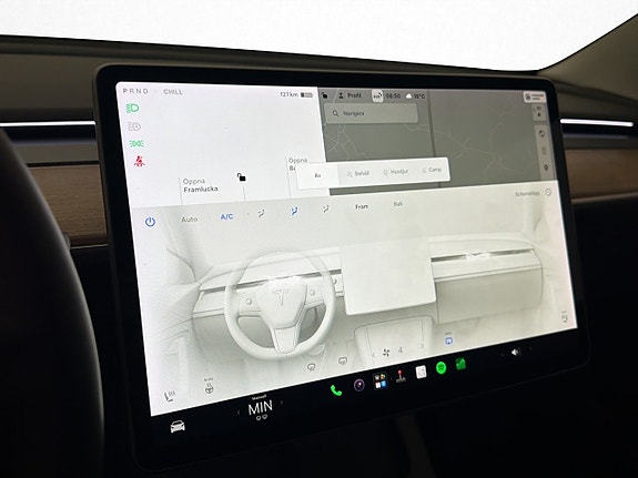 Tesla Model 3 19 of 30
