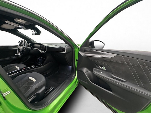 Opel Mokka-e 25 of 30