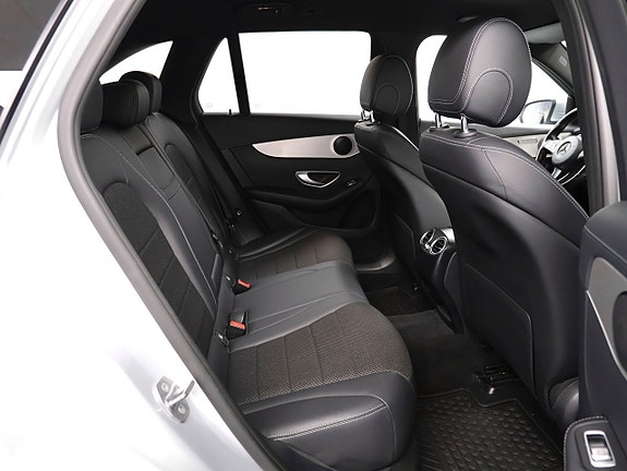 Mercedes-Benz GLC220 d 26 of 30