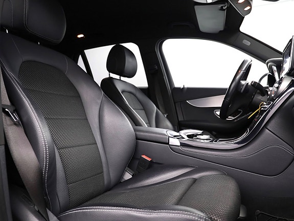 Mercedes-Benz GLC220 d 29 of 30