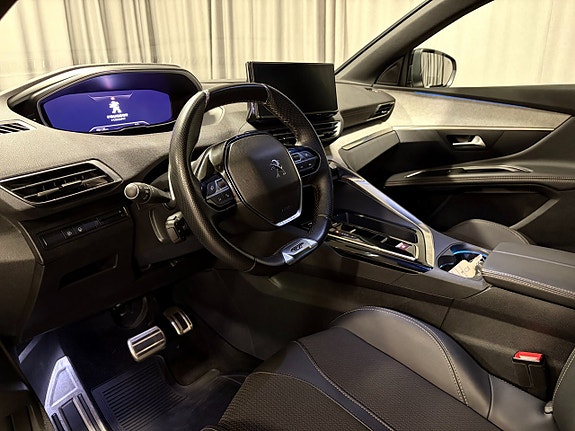 Peugeot 3008 8 of 17