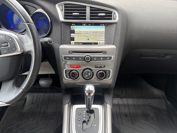 Citroen C4 17 of 30