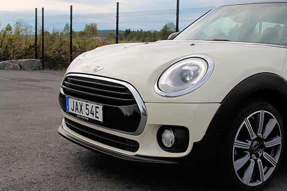 MINI Clubman Cooper 12 of 30
