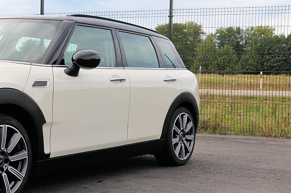 MINI Clubman Cooper 10 of 30