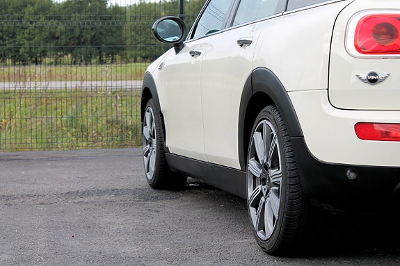 MINI Clubman Cooper 19 of 30