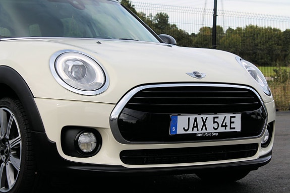 MINI Clubman Cooper 4 of 30