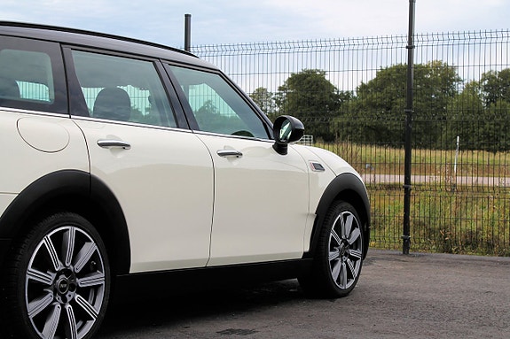 MINI Clubman Cooper 23 of 30