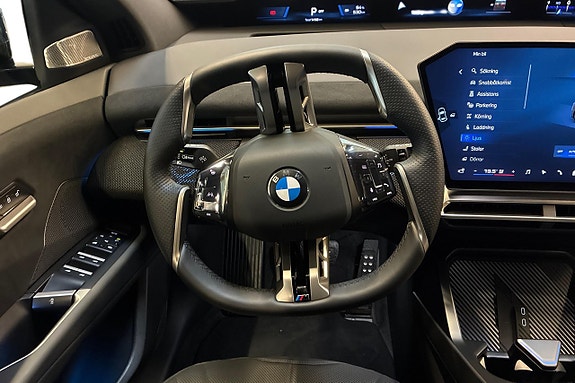 BMW iX3 9 of 19