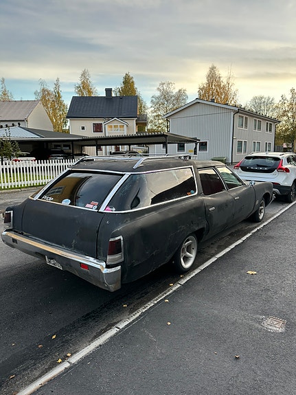 Pontiac 4 of 6