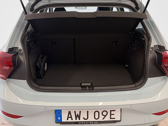 Volkswagen Polo 9 of 12