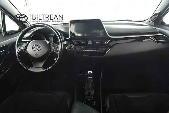 Toyota C-HR 8 of 20