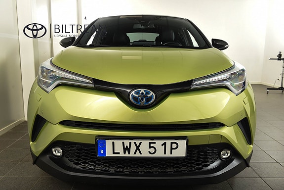 Toyota C-HR 4 of 20