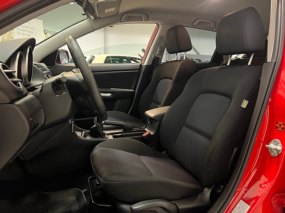 Mazda 3 10 of 22