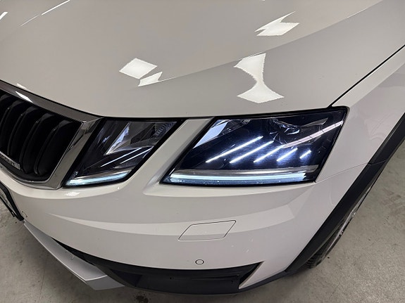 Skoda Octavia Scout 20 of 22