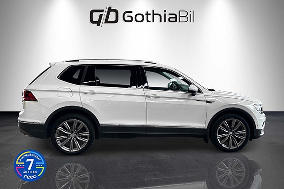 Volkswagen Tiguan Allspace 4 of 25
