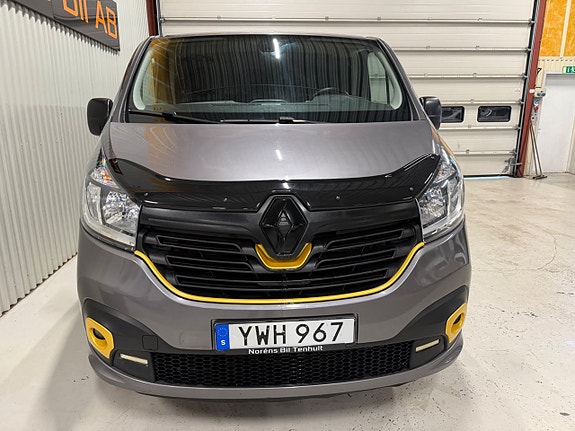 Renault Trafic 6 of 16