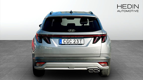 Hyundai Tucson 4 of 9