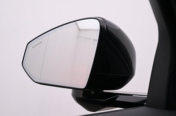 Polestar 3 25 of 27