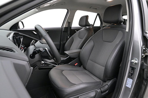 Kia Niro 10 of 27