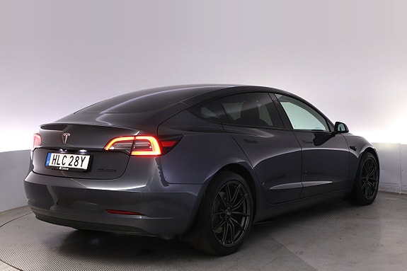 Tesla Model 3 5 of 27