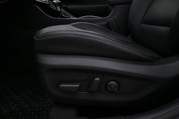Kia Niro 10 of 27