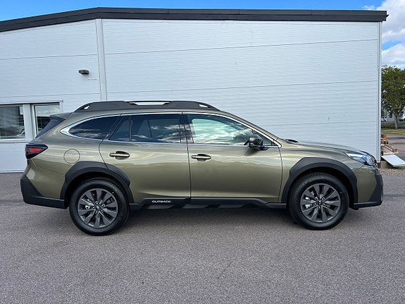 Subaru Outback 20 of 23