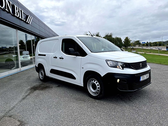 Peugeot Partner 2 of 10
