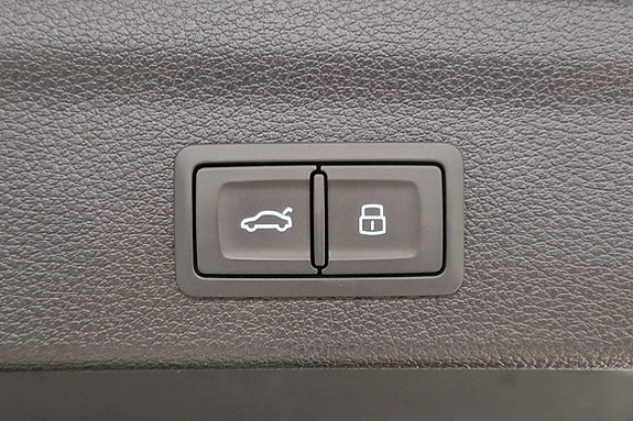Audi Q3 7 of 17